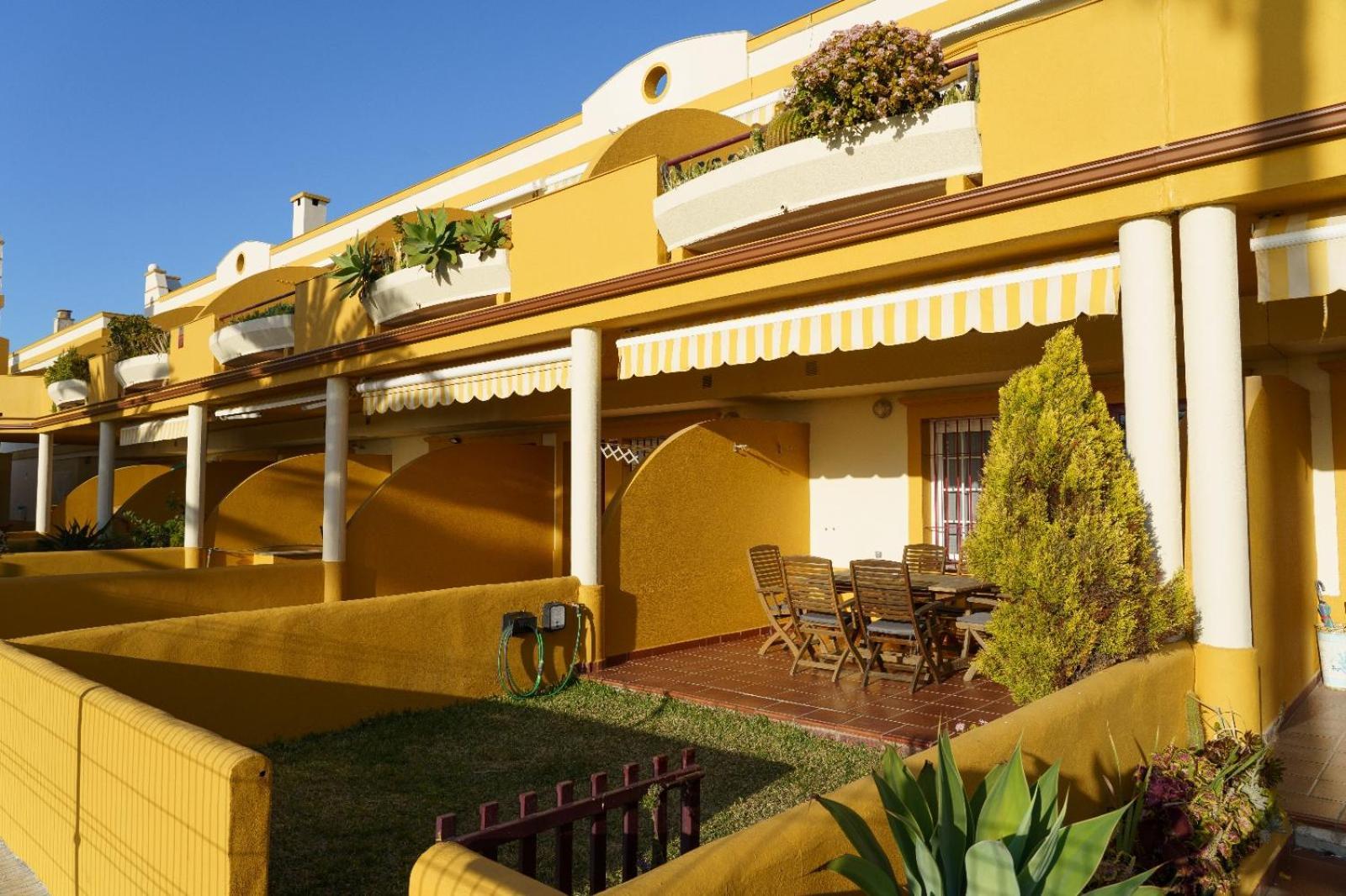 La Tortuga I, encantador apartamento con garaje en primera línea de playa Tarifa Exterior foto
